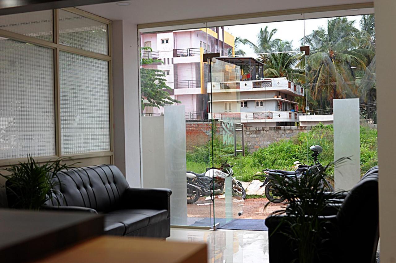 Airport Bliss Boutique Hotel Yelahanka Eksteriør bilde
