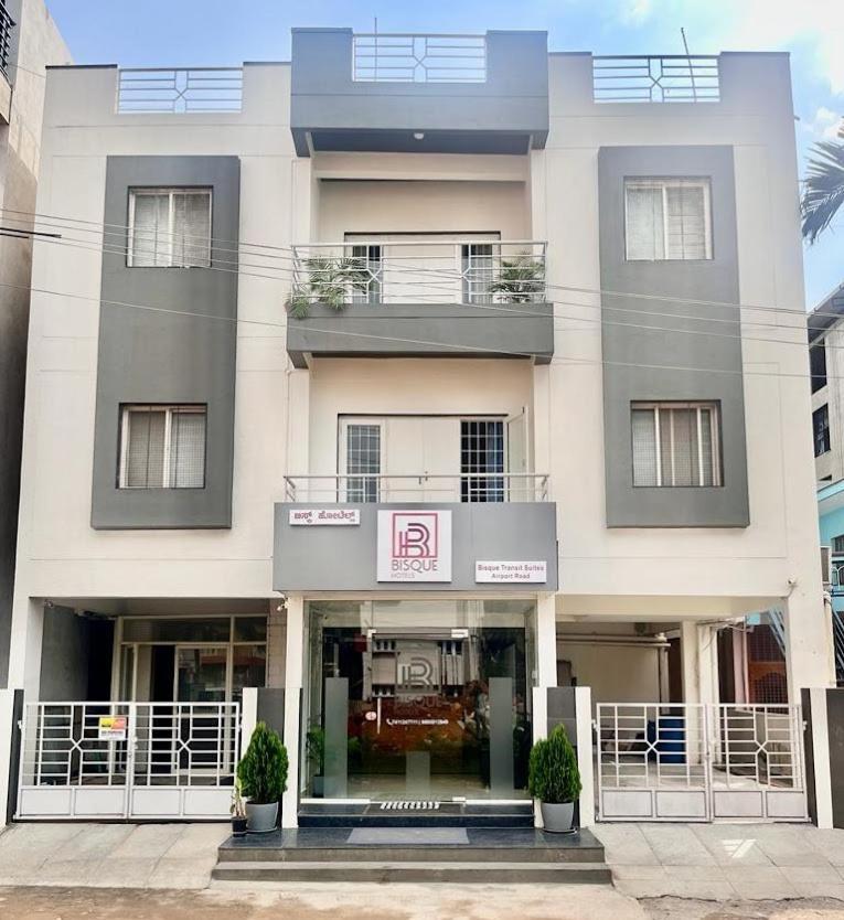 Airport Bliss Boutique Hotel Yelahanka Eksteriør bilde